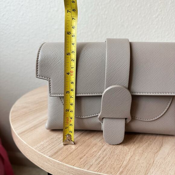 Senreve Aria Belt Bag in Pebbled / Sand / Silver EUC 100% Genuine Leather - Picture 15 of 16